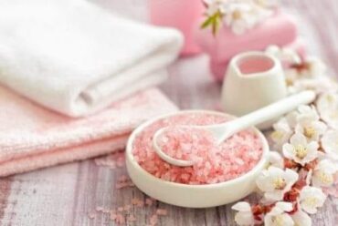 I BENEFICI “ESTETICI” DEL SALE ROSA DELL’HIMALAYA